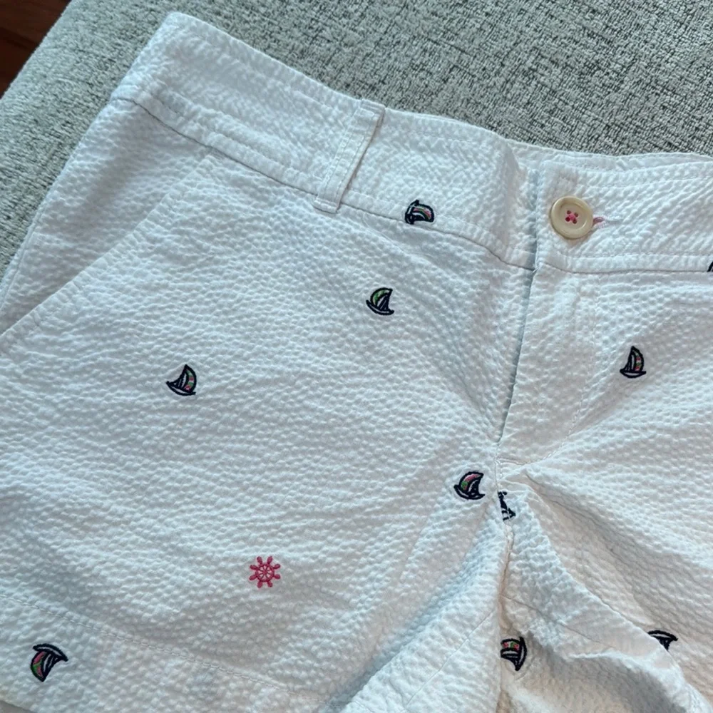 Lilly Pulitzer Shorts - Picture 4 of 8